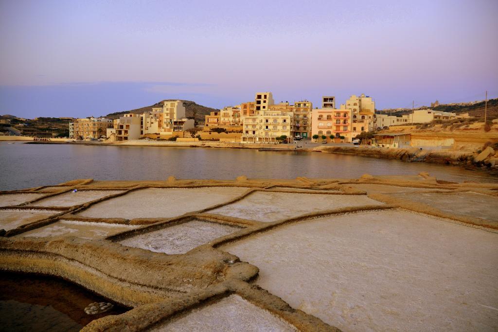 Horizon Apartments Gozo Marsalforn Oda fotoğraf
