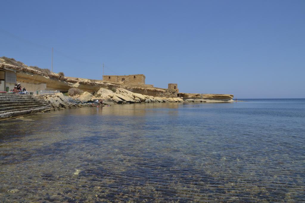 Horizon Apartments Gozo Marsalforn Oda fotoğraf
